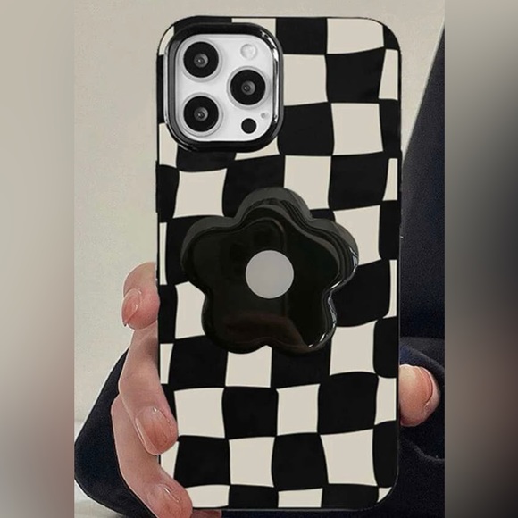 Coque IPhone 13 Pro Max / XR / Plus - 3D Flower Avec Pendentif Et Chaîne Poignet - Neuf